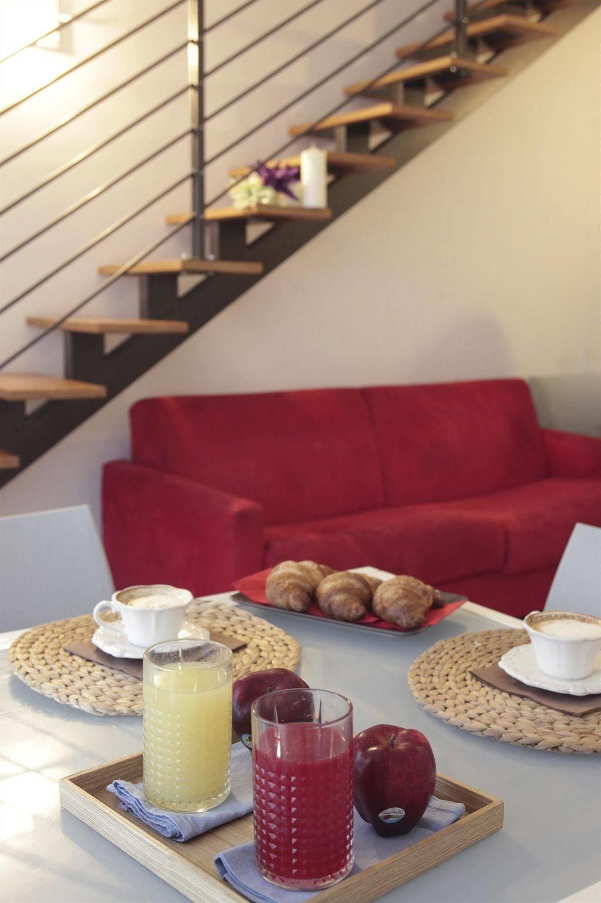 Residence A-More Ріміні Екстер'єр фото